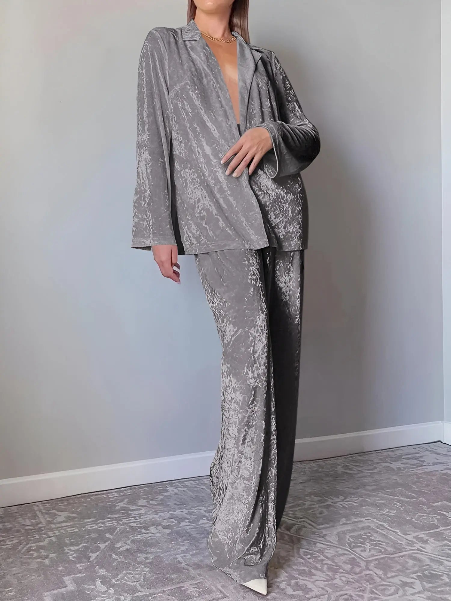 Hailey Pyjama Set - Elegant Fluwelen Tweedelig Huispak Voor Dames (Lange Mouwen + Gebreide Broek) - Velari - VLP166