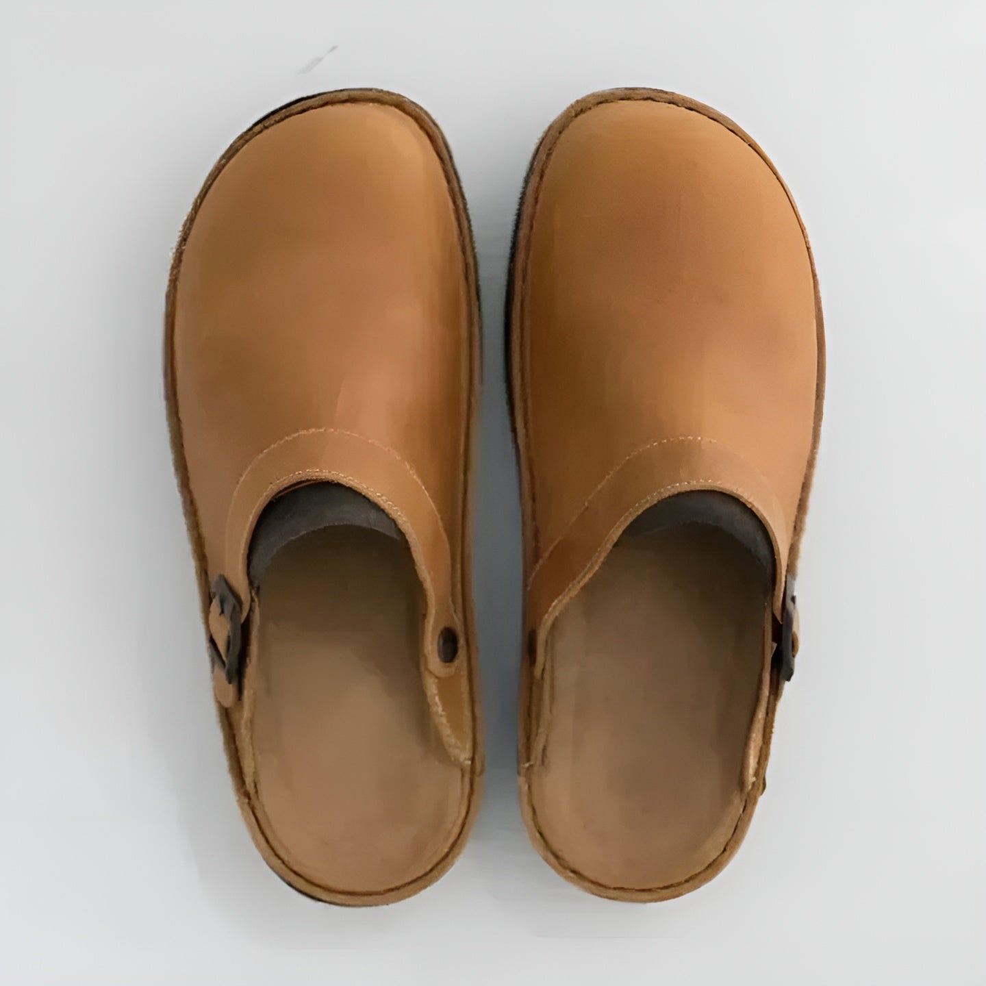 Peter Slip ons - Lässige und bequeme Vintage Pantoletten für Herren Elegare