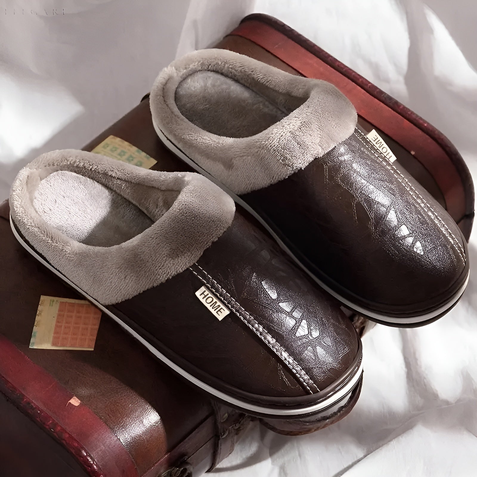 CozyWalk Slippers - Lässige Wasserdichte Leder Herren Hausschuhe Elegare