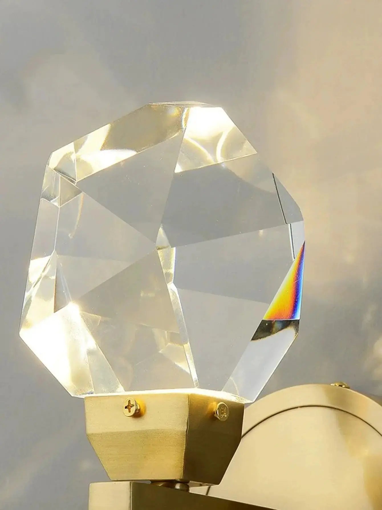 CrystalGleam Light - Luxus Moderne Gold Kristall LED Wandleuchte Elegare