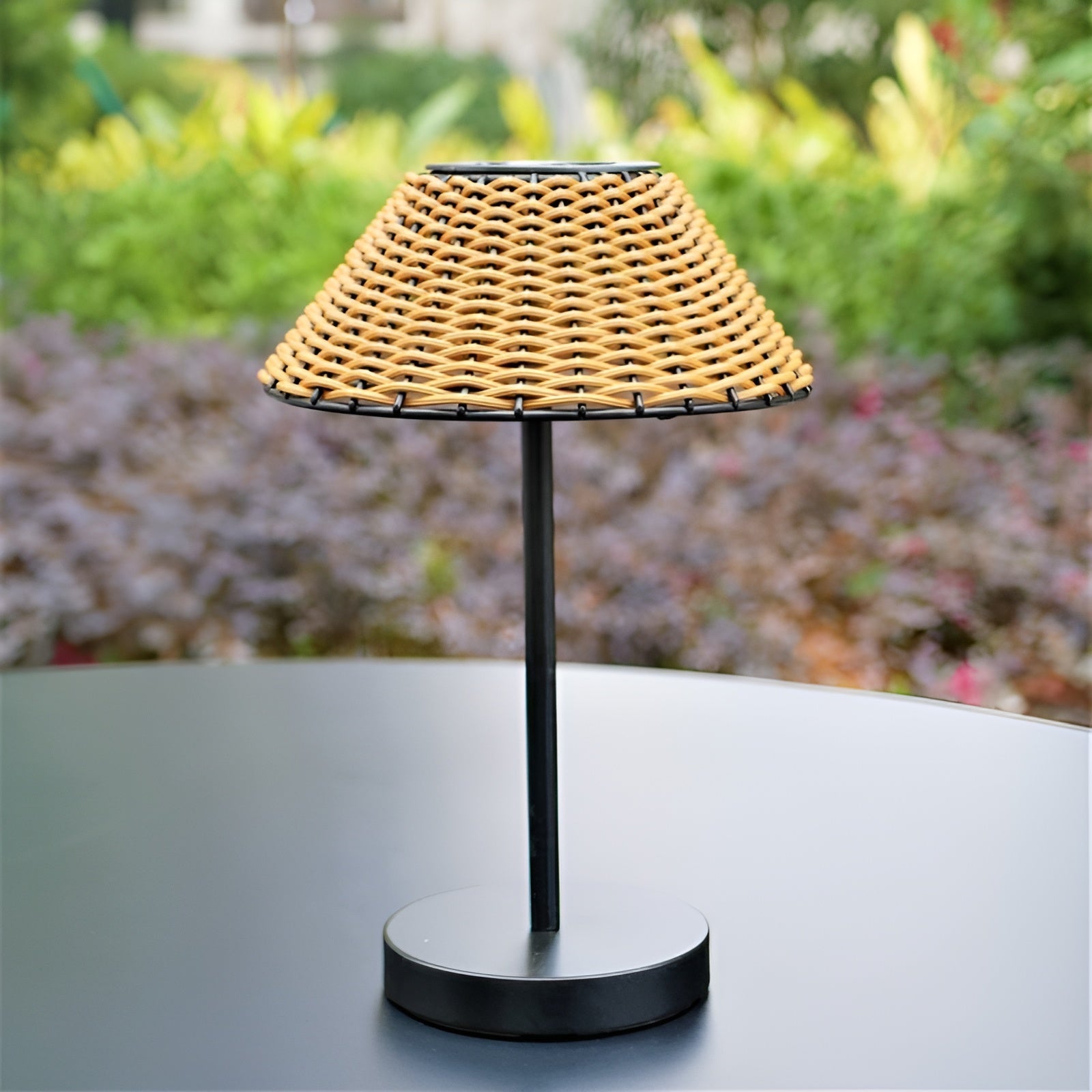 GardenWoven Lampe - Wetterfeste Solarbetriebene Woven Tischlampe Elegare