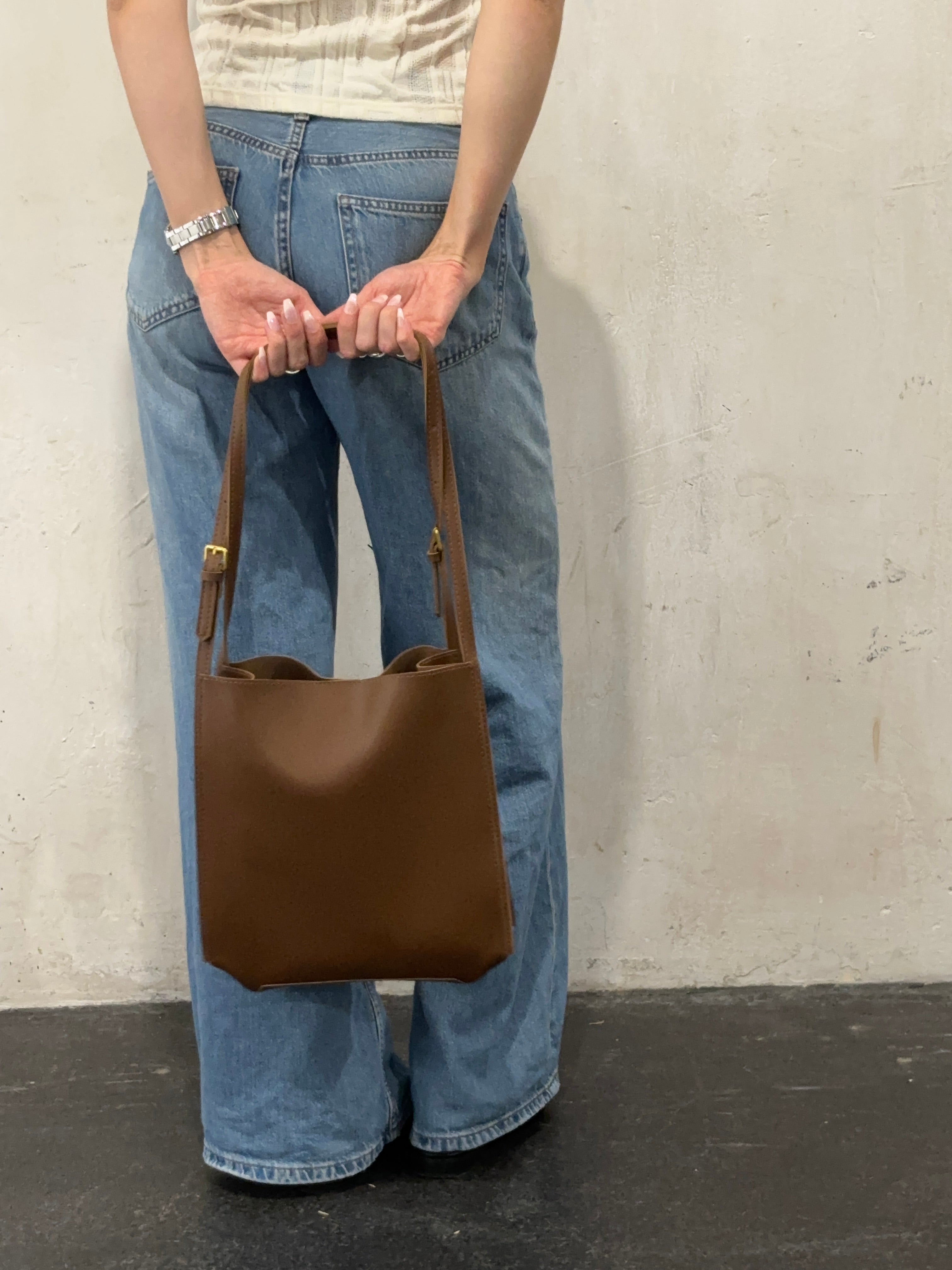 Andrina Bag - Schicke Retro Alltagstasche für Damen Elegare