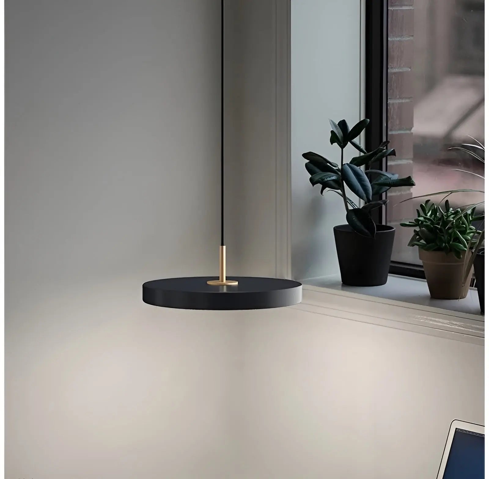 ModernDisc Light - Moderne Skandinavische LED Pendelleuchte Elegare