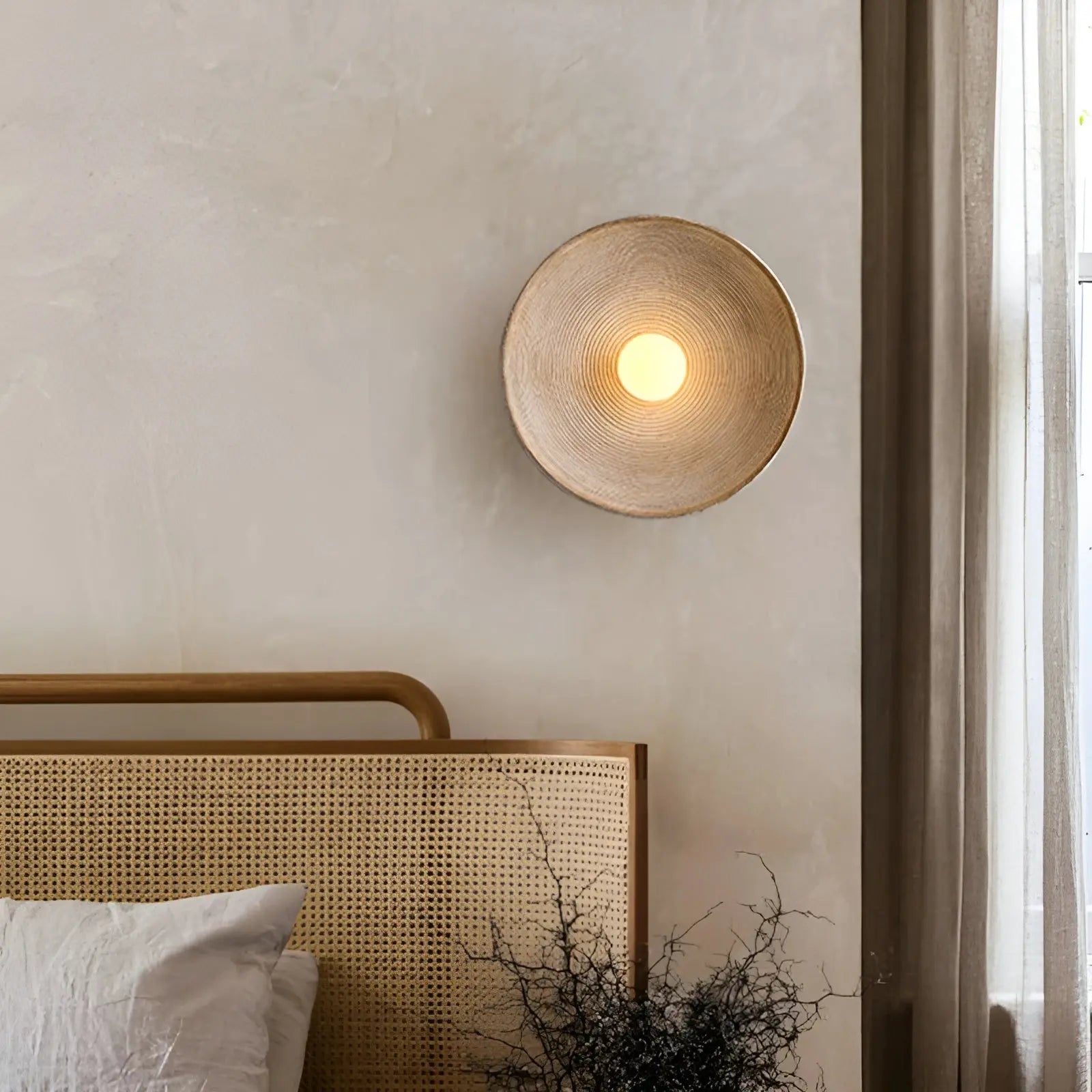 WabiSabi Disc - Japanse ronde Wabi-Sabi Wandlamp voor Luxe Woonruimtes - Velari - VLP069