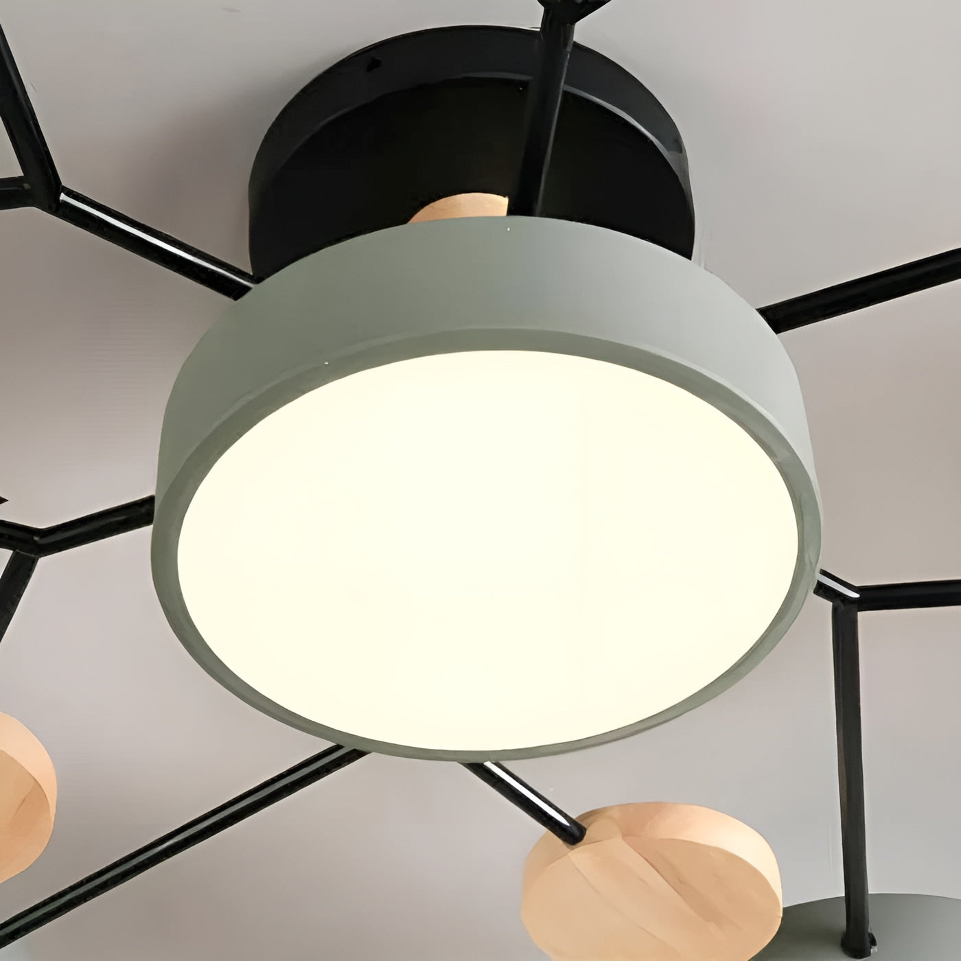 ScandiGlow Light - Nordic Modern Branched Disc LED Ceiling Light Elegare