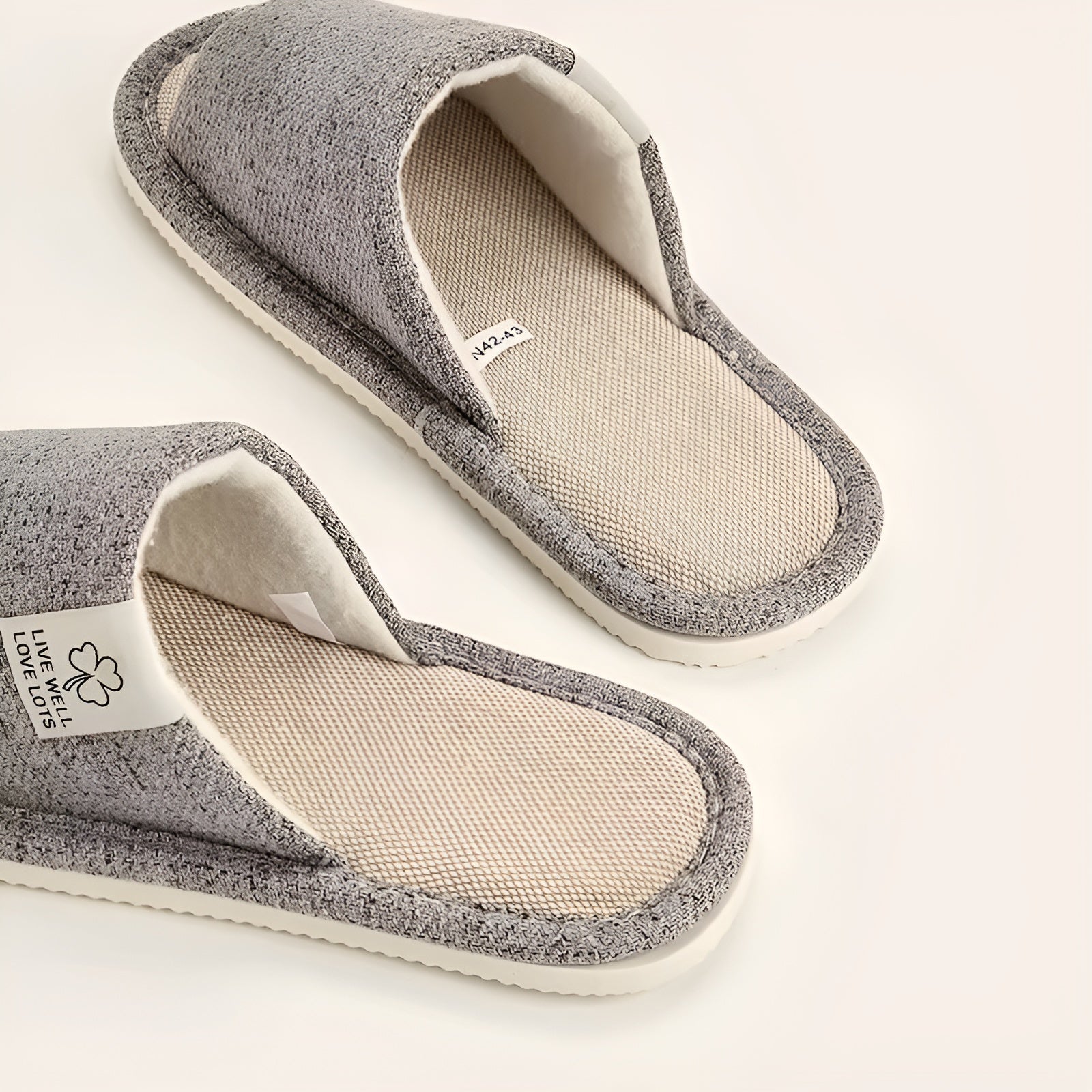 SimpleComfort Slippers - Warme Flauschige Dicke Fell Unisex Hausschuhe Elegare