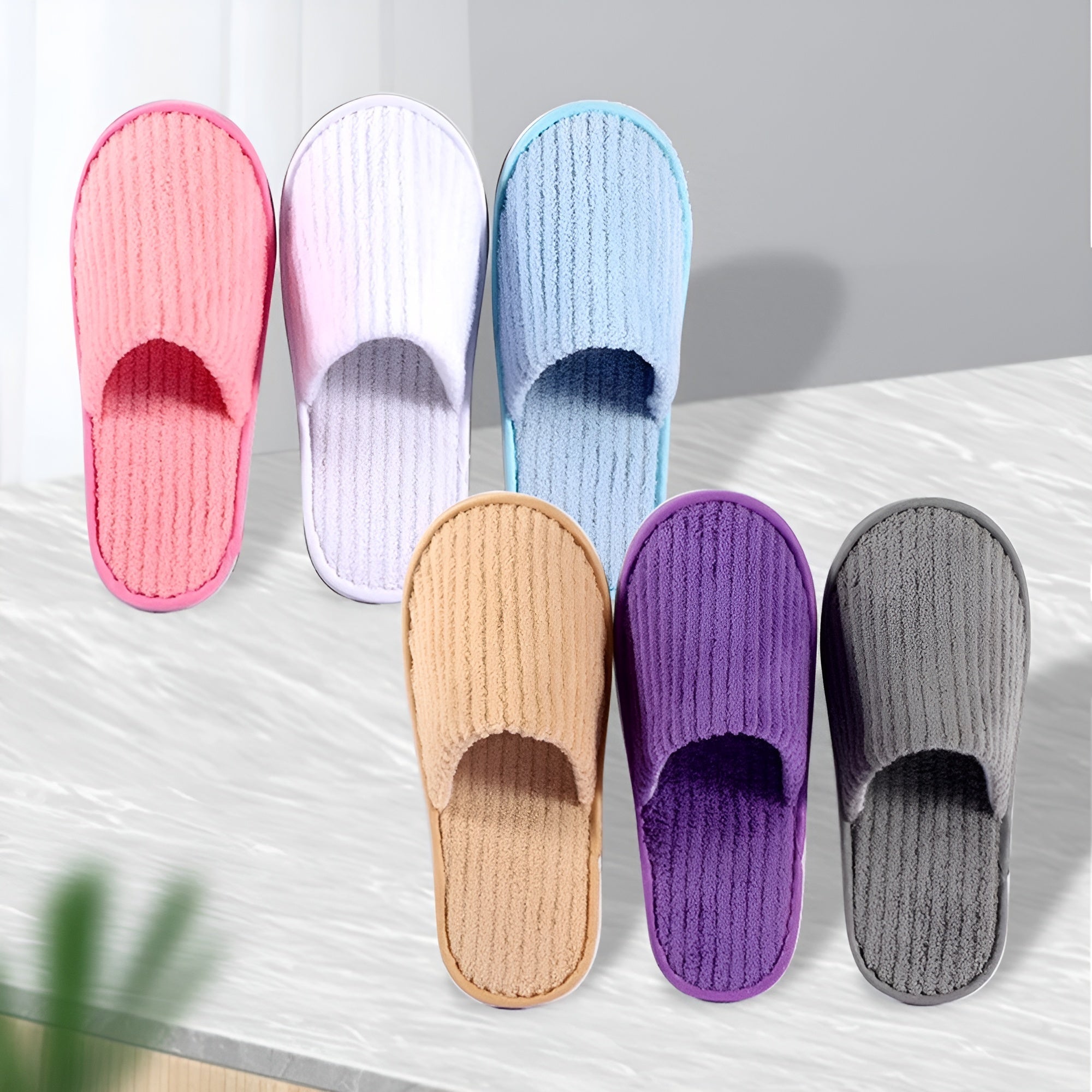 SoftStride Slippers - Lässige Geschlossene Zehen Hausschuhe Elegare