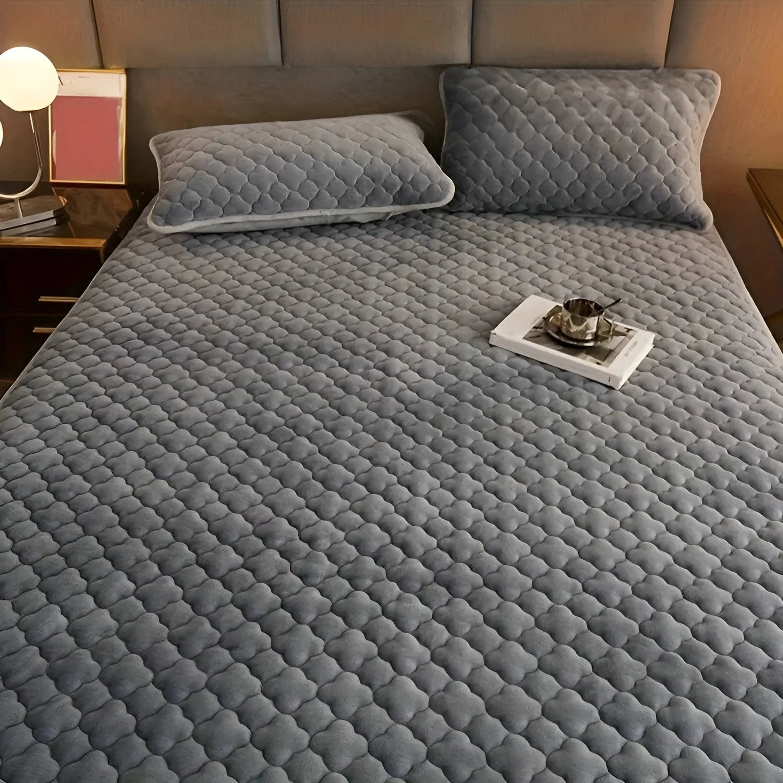 SoftVelvet Matratzenschoner - Luxuriöser Geometrischer Muster Flanell Matratzenbezug Elegare