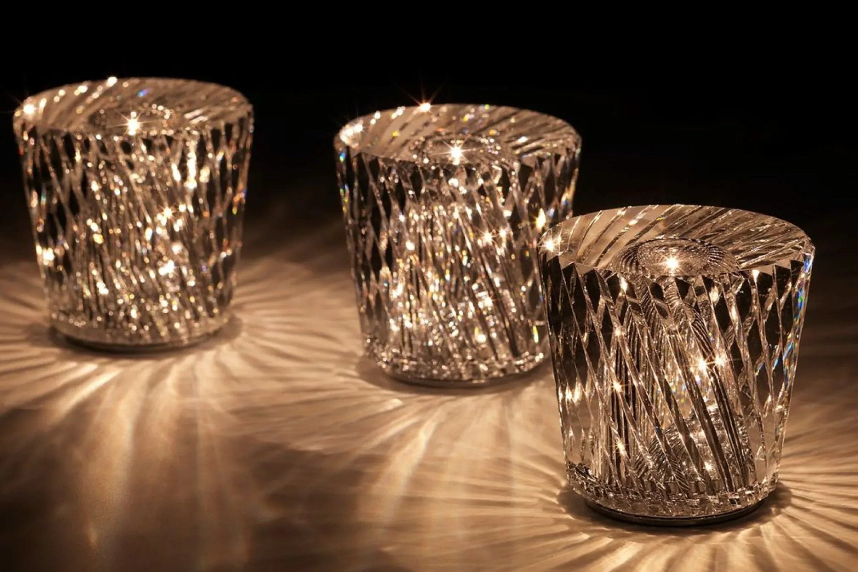 DiamondGlow Lamp - Luxe Diamant Kristal LED Oplaadbare Tafellamp