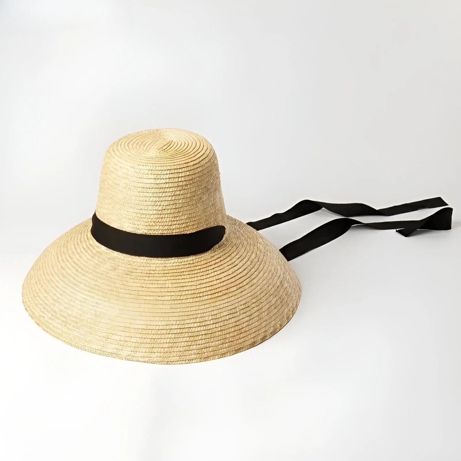 SunGlow Hat - Breedgerande Strooien Dameshoed met Lampenkap voor de zomer - Velari - VLP459