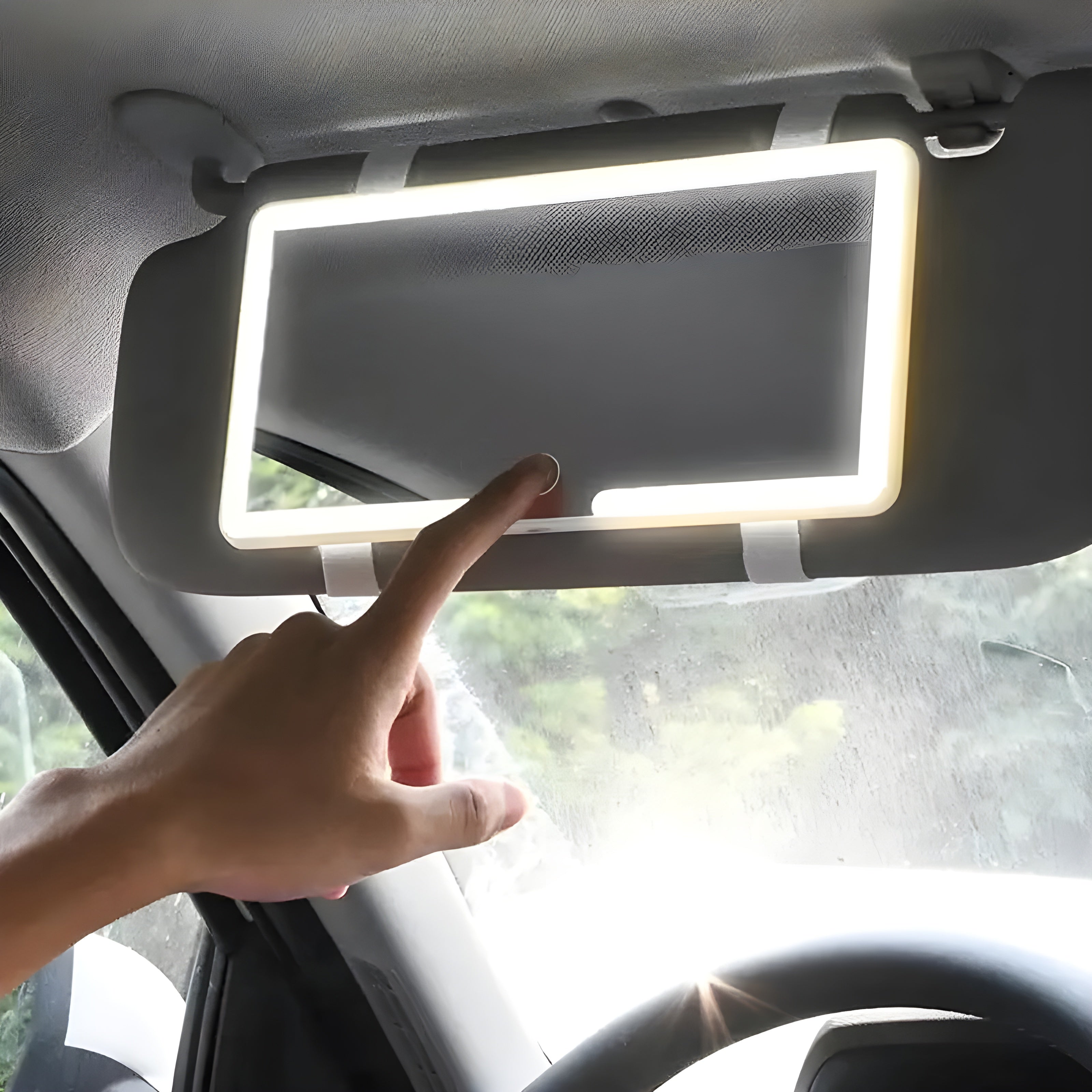 SunGlam Mirror - Verstelbare LED Zonneklep Make-up Spiegel voor Auto's