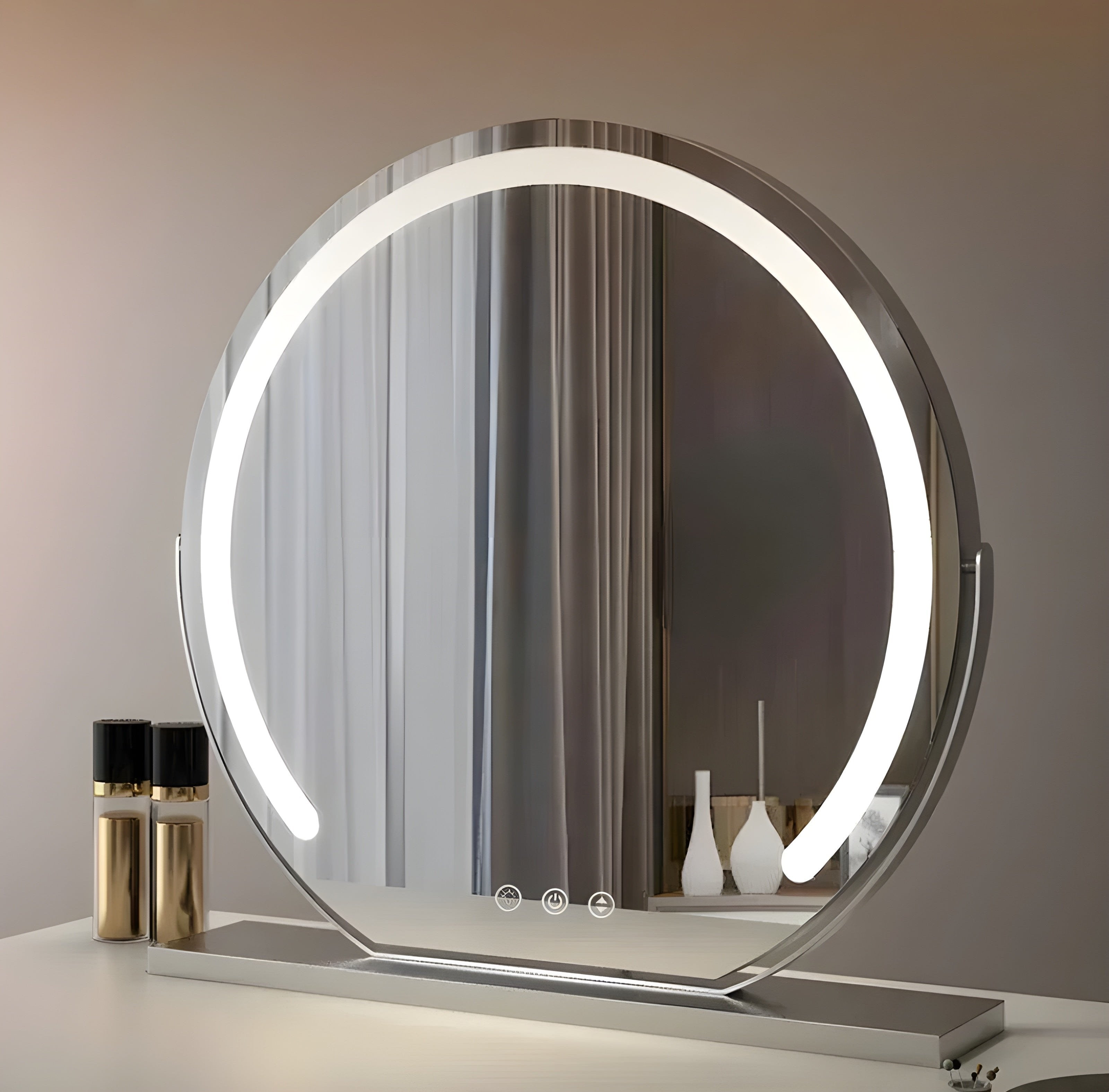 BrightBeauty Mirror - Decoratieve Staande Make-up Spiegel met LED-verlichting